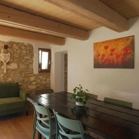 Lovely In Castelletta Precicchie